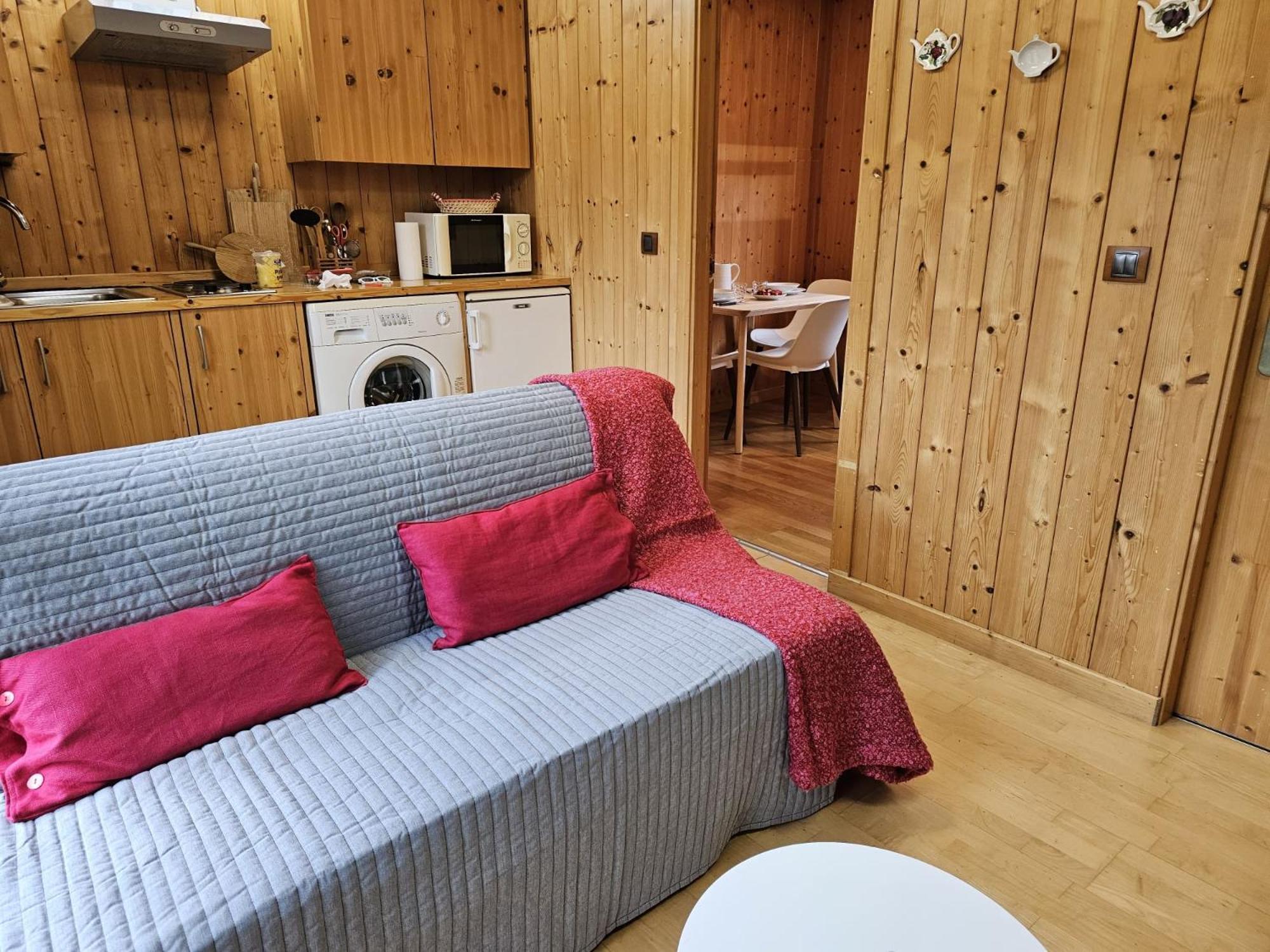 Apartamentos Ea Astei Ea Extérieur photo